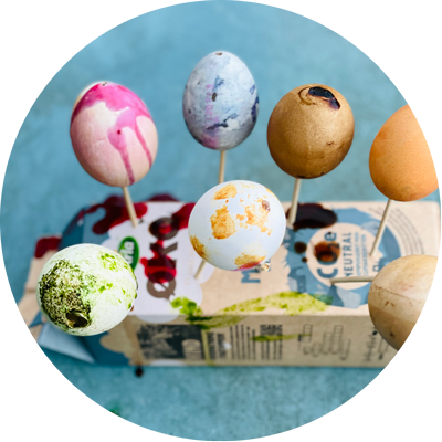 Farv påskeæg med mad