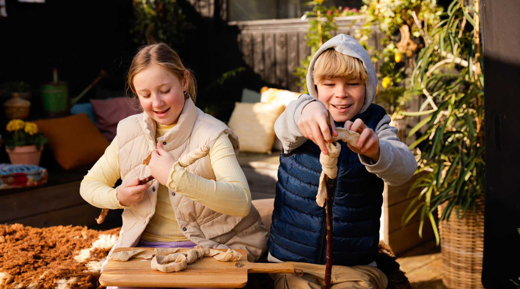 10 skønne snobrødshacks | Arla® Madløjer