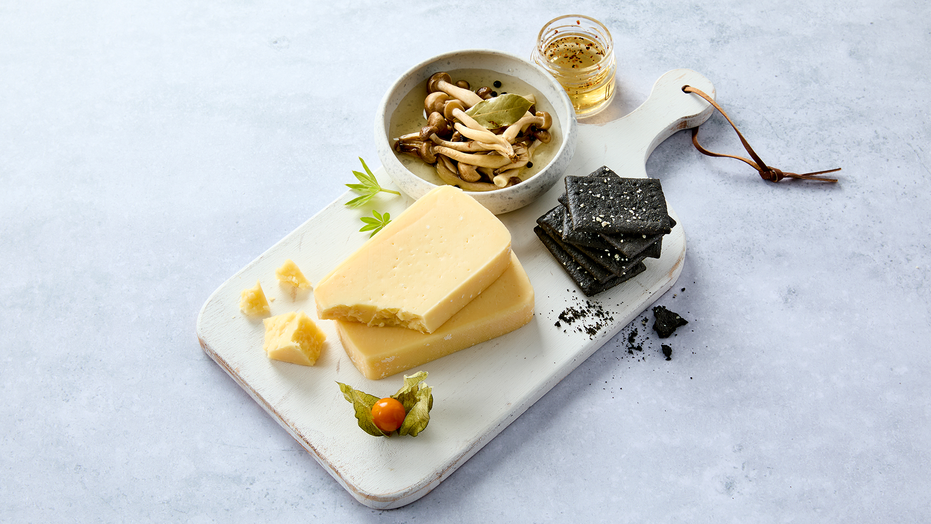 LILLE KNAS passer med...