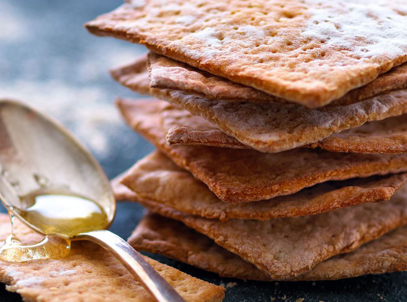 Nyd knækbrød sammen