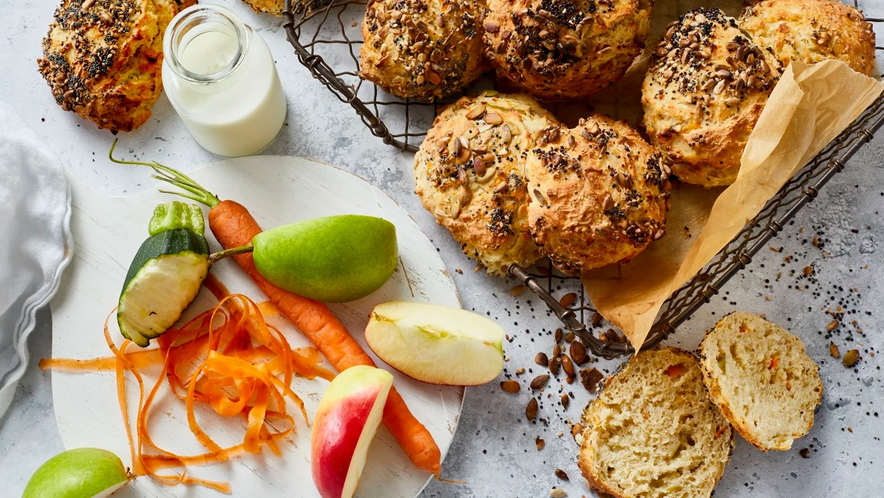 Sådan laver du nemme madspildsboller