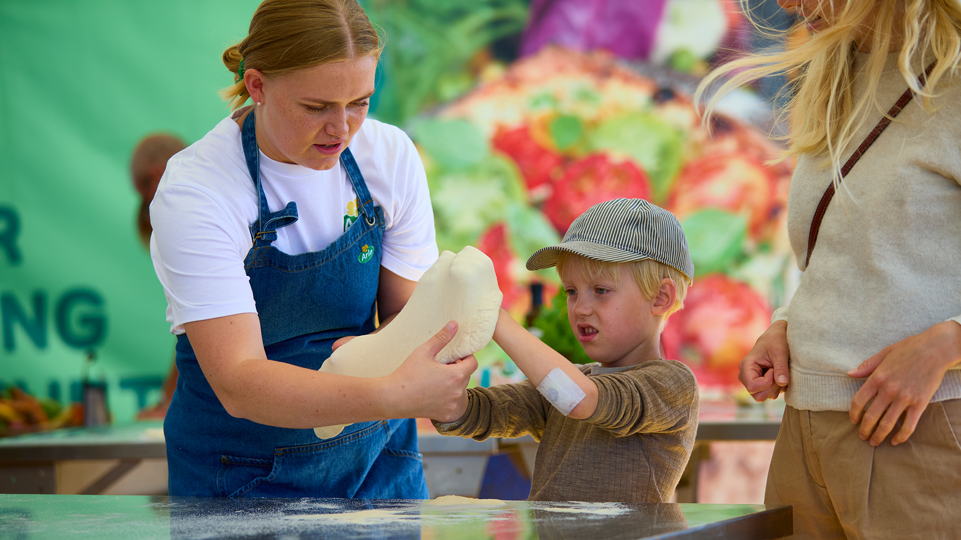 Pizza med en masse grøntsager