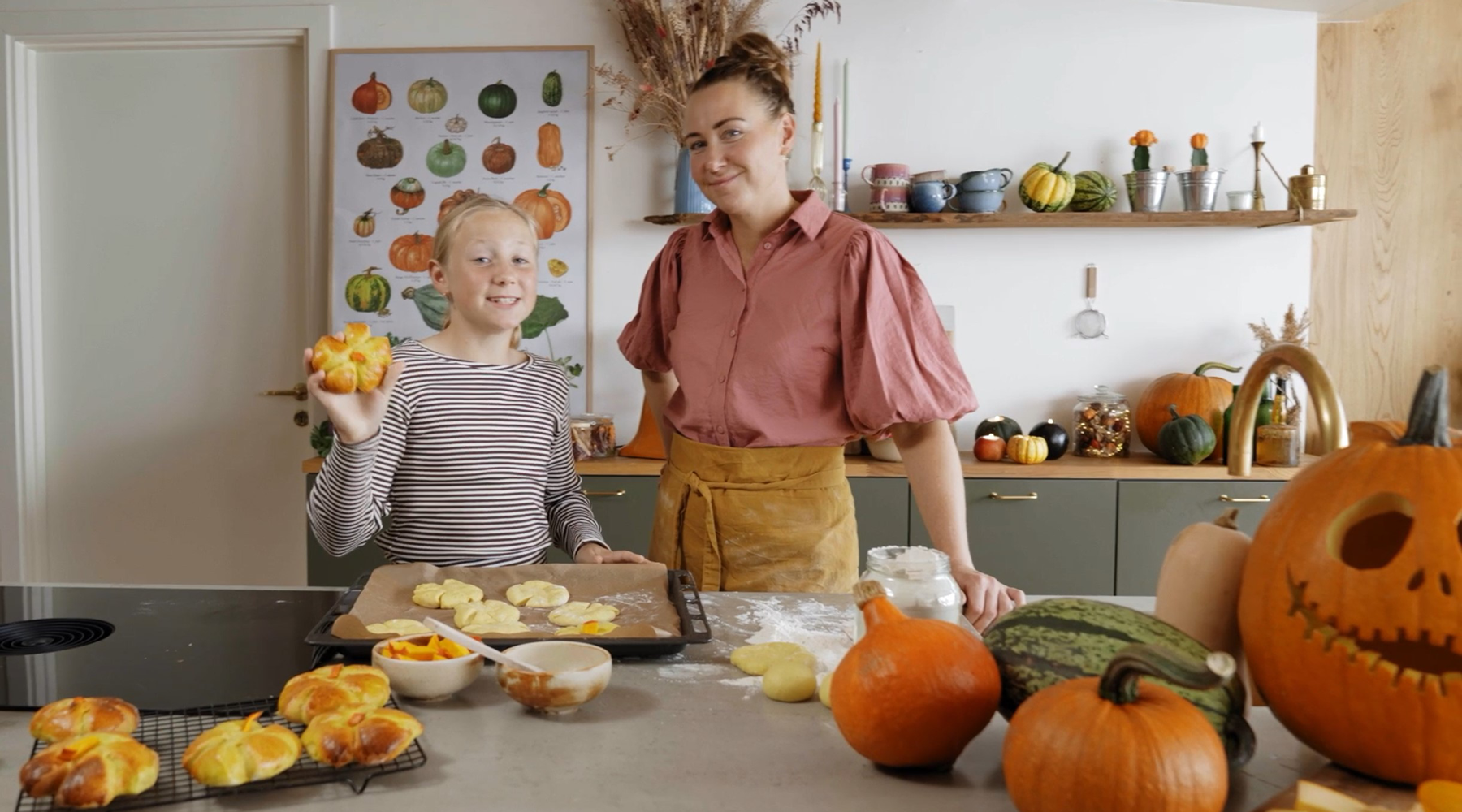 Græskarboller | Snitte tricks | Arla® Madløjer